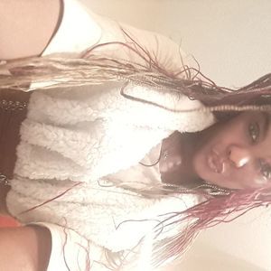 Meet your Posher, Kaytrian